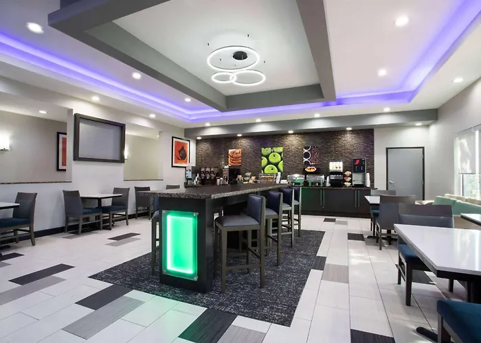 La Quinta By Wyndham Muskogee